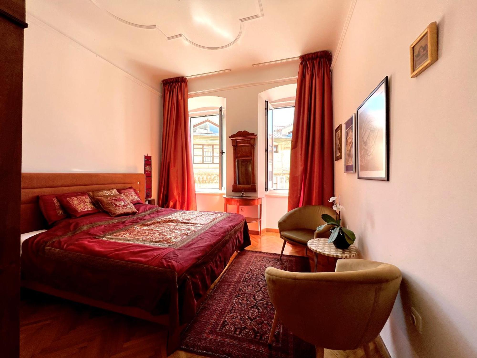 Appartement Diana'S Chamber à Pula Extérieur photo